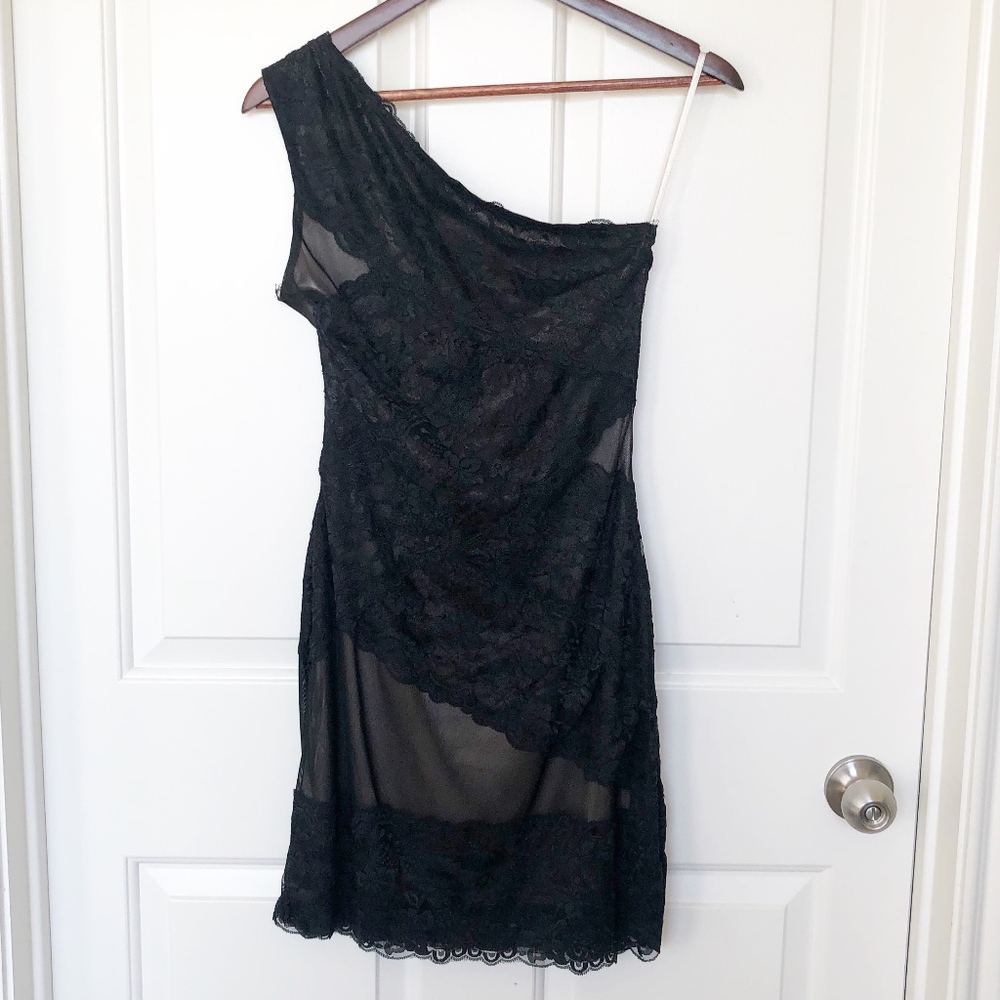Black Lace Dress || Vanity